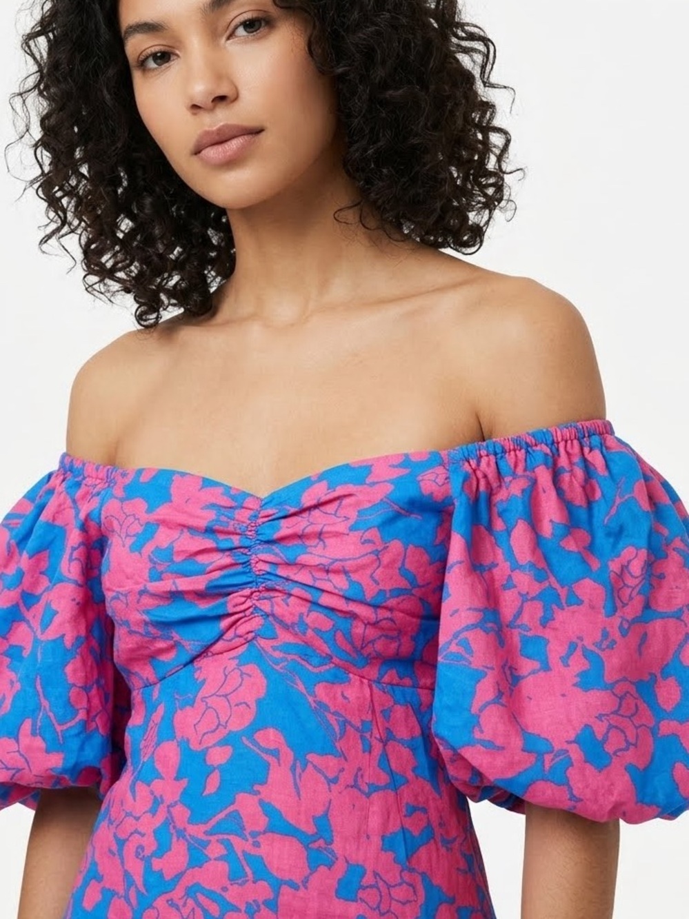 Free the Roses Pink & Blue Floral Tie-Back Puff Sleeve open back Top
